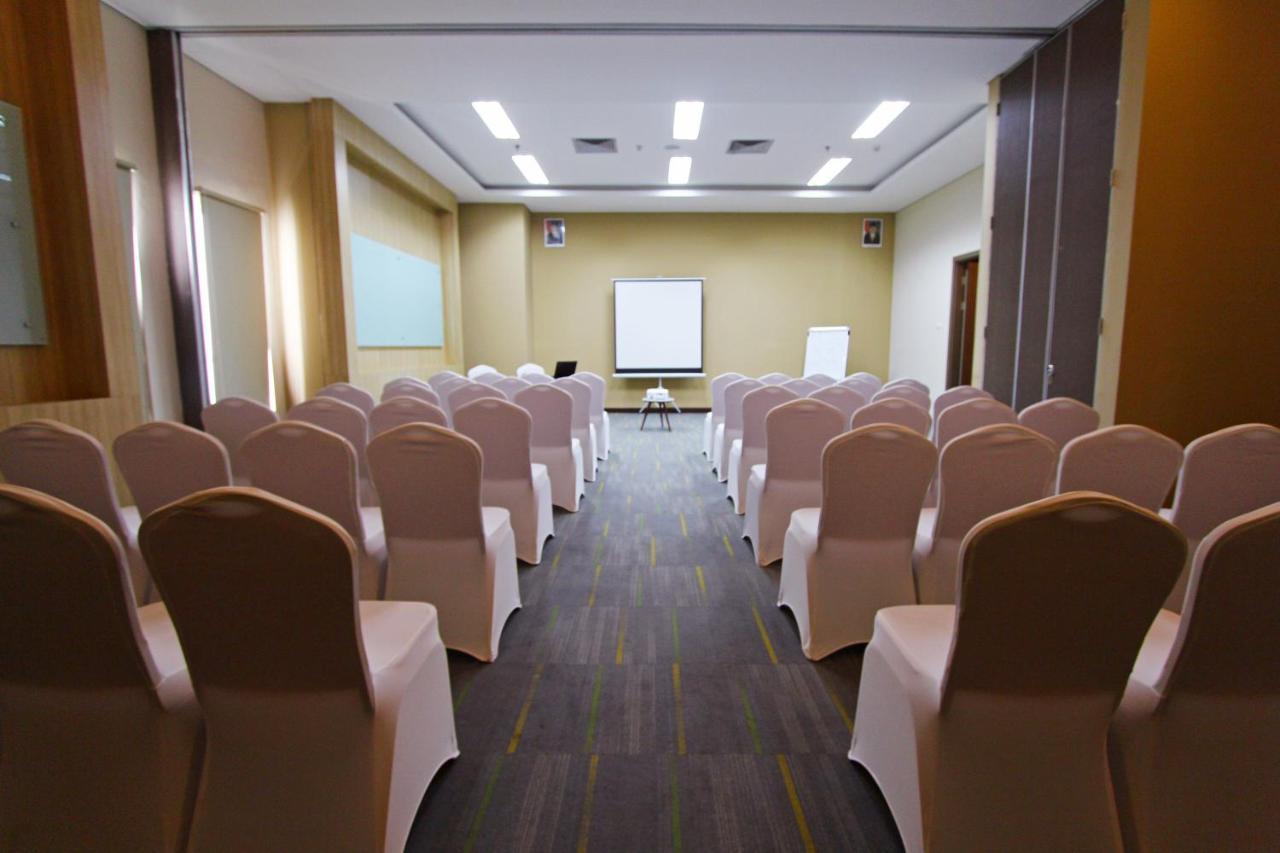 Anara Sky Kualanamu Hotel Medan Eksteriør bilde